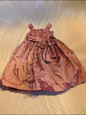 2/40$Bonnie Jean Rose Pink Embroidered Satin Party Dress with Bow